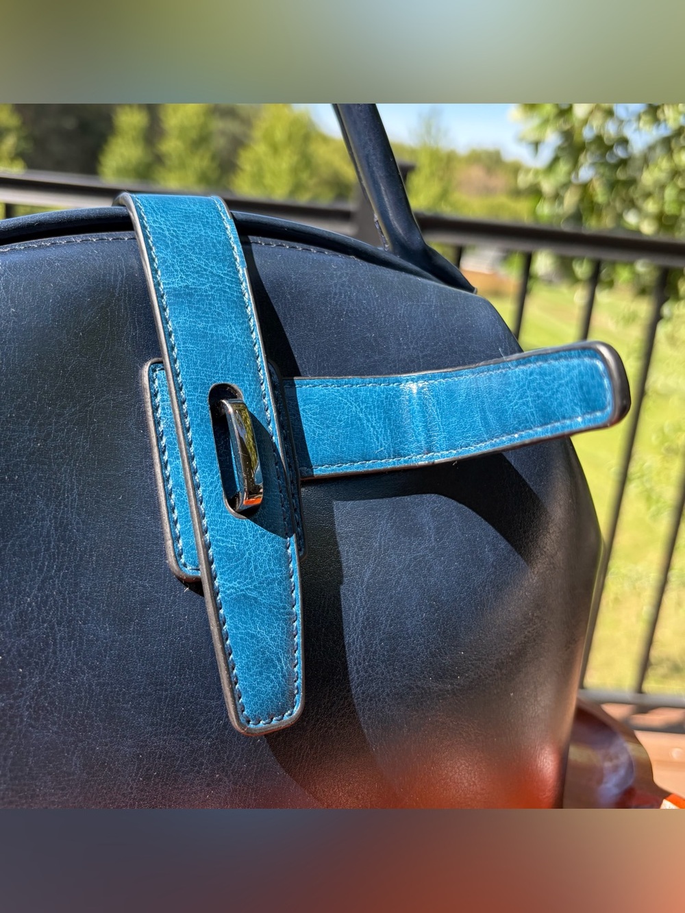 Doctor Bag Vintage-Style Blue Vegan Leather Top Handle Purse & Wallet Set - Picture 5 of 13